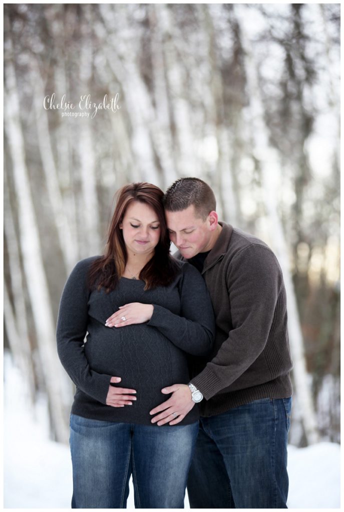 Brainerd_mn_Maternity_photos_by_wedding_photographer_Chelsie_elizabeth_photography