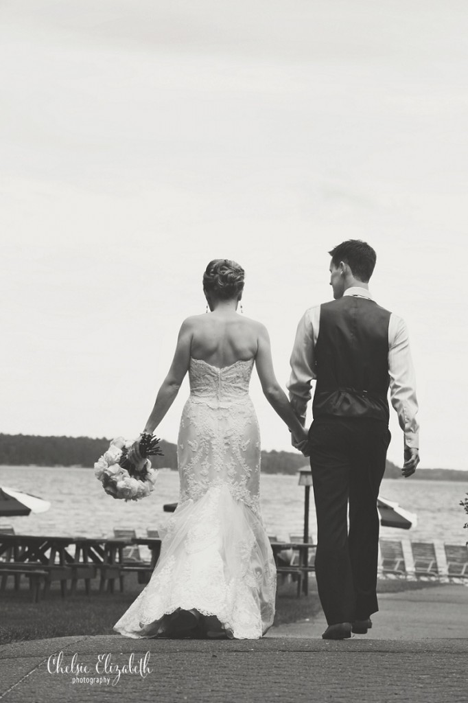 Gull_Lake_Wedding_Photos_Chelsie_Elizabeth_Photography