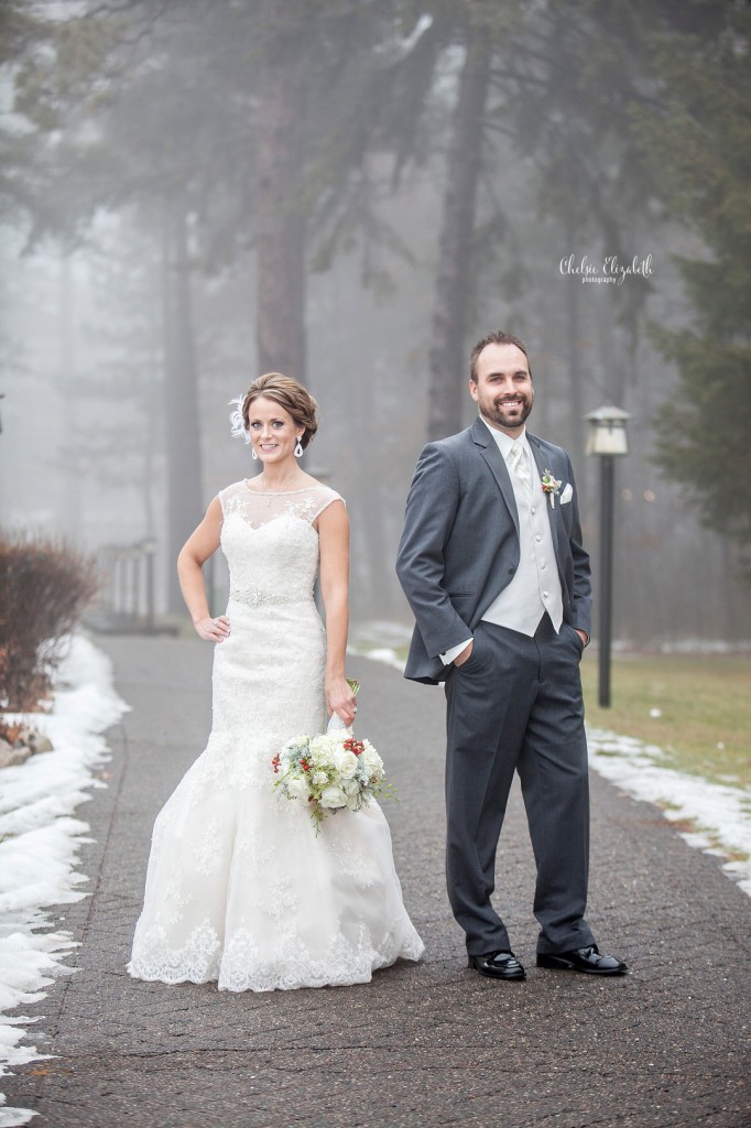 27_Gull_Lake_Wedding_Photographer_Chelsie_Elizabeth_Photography