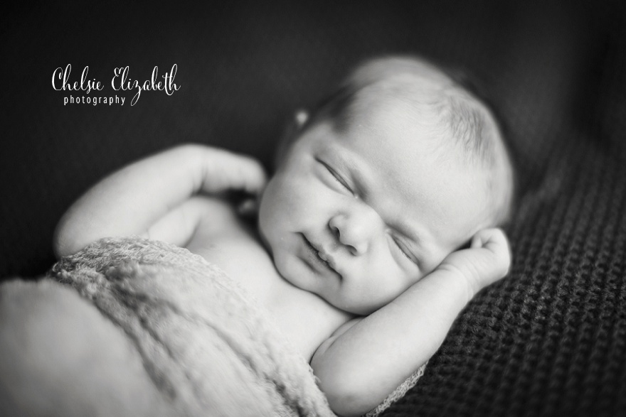 Brainerd_MN_Newborn_Photographer_Chelsie_Elizabeth_Photography_0013