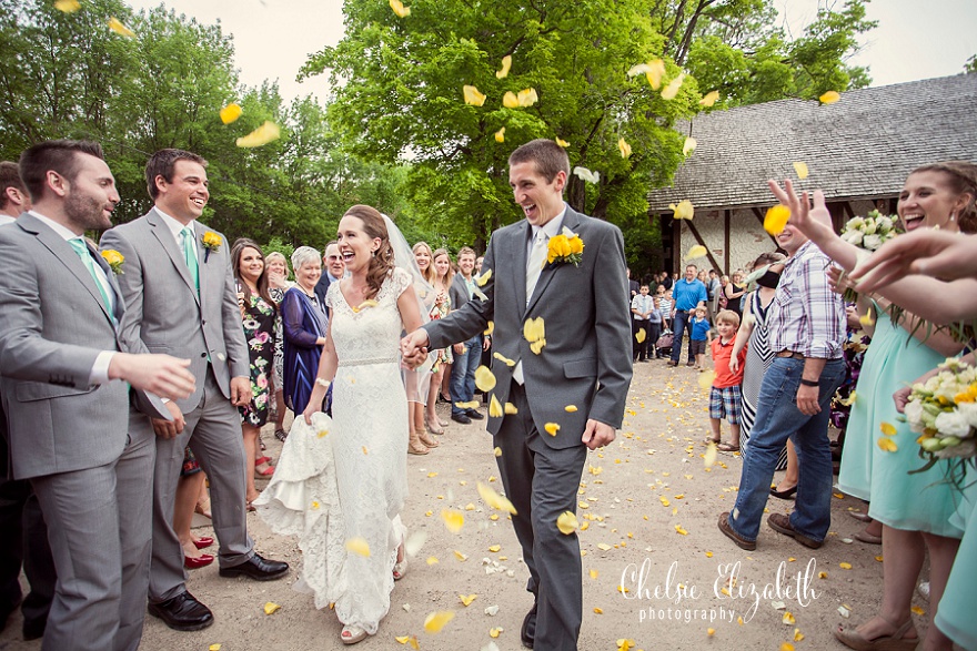 Crosslake_MN_Wedding_Photograpers_Chelsie_Elizabeth_Photography