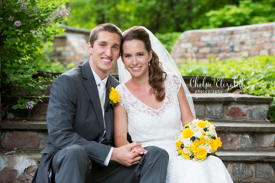 Lakes_Area_Wedding_Photographer_Chelsie_Elizabeth_Photography