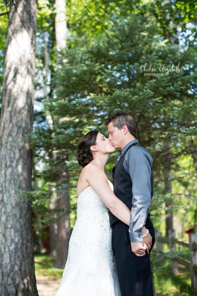 Walker_MN_Wedding_Photographer_Chelsie_Elizabeth_Photography_0036