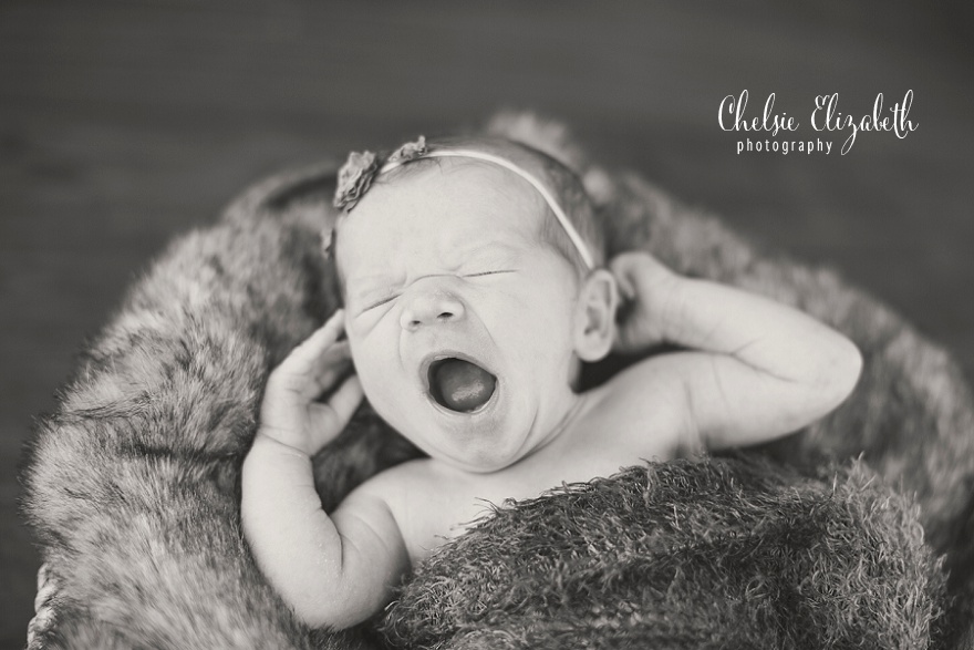 Brainerd_MN_Newborn_Photography_Chelsie_Elizabeth_Photography_0002