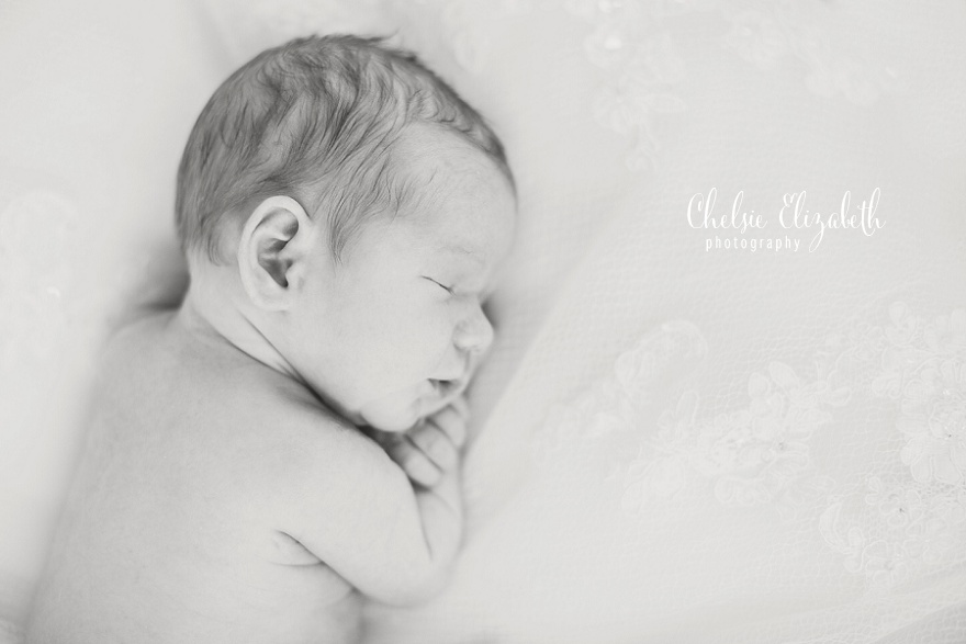 Brainerd_MN_Newborn_Photography_Chelsie_Elizabeth_Photography_0024