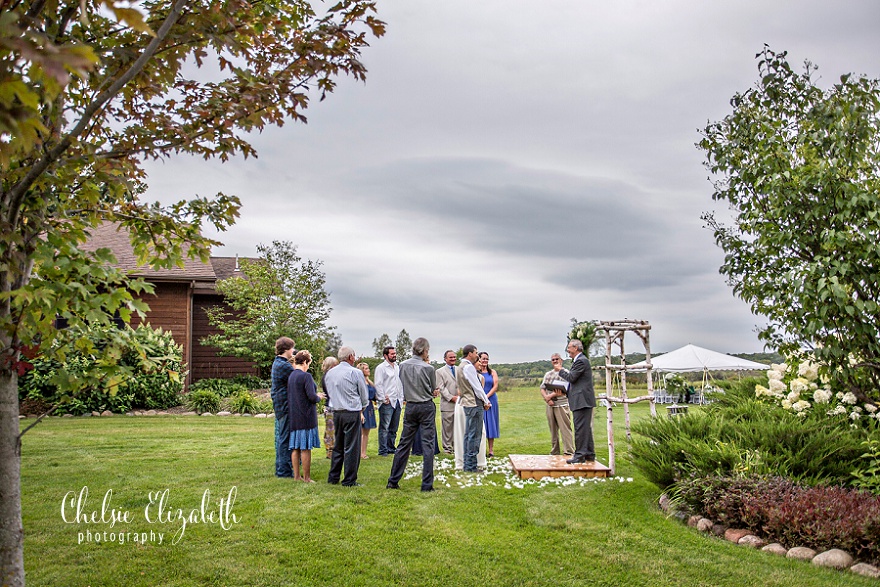 Pequot_Lakes_Wedding_Photography_Chelsie_Elizabeth_Photography_0031