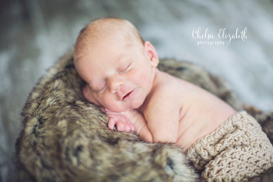 Central_MN_Newborn_Photographer_Chelsie_Elizabeth_Photography_0003