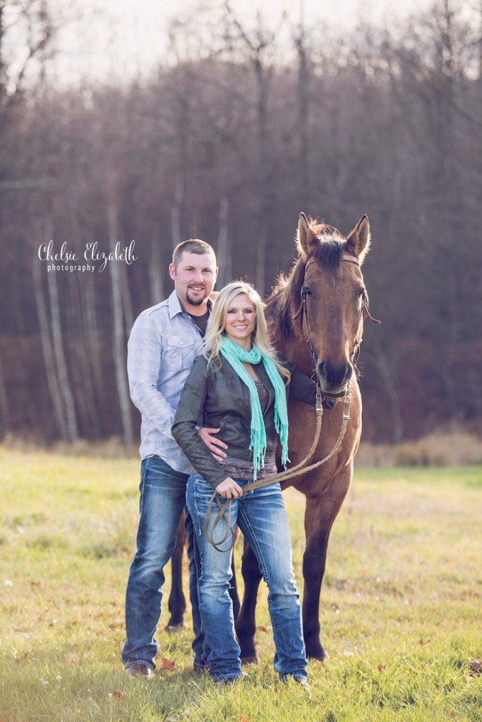 Craguns_Engagment_And_Wedding_Photographer_Chelsie_Elizabeth_Photography_0004