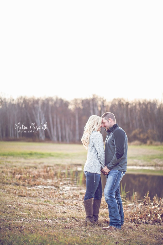 Craguns_Engagment_And_Wedding_Photographer_Chelsie_Elizabeth_Photography_0035