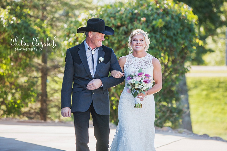 craguns-resort-wedding-photographer-brainerd-mn-chelsie-elizabeth-photography_0036