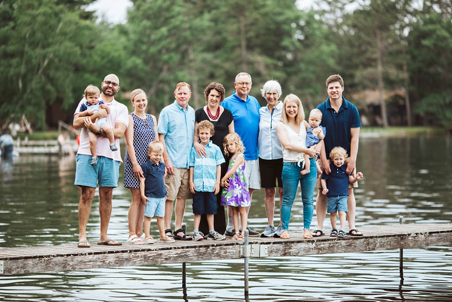 Lake Shore, MN Family Photo on Dock