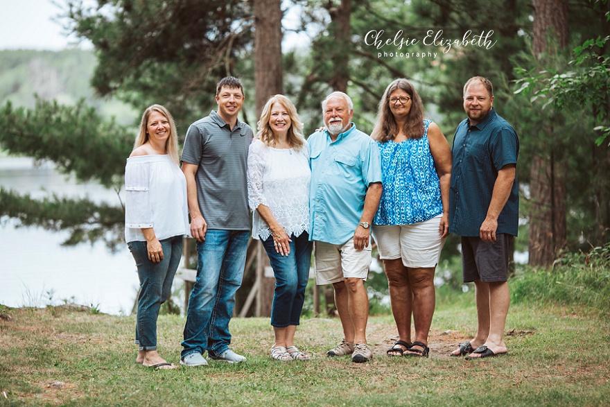 Outdoor Family Photo Session in Nisswa MN