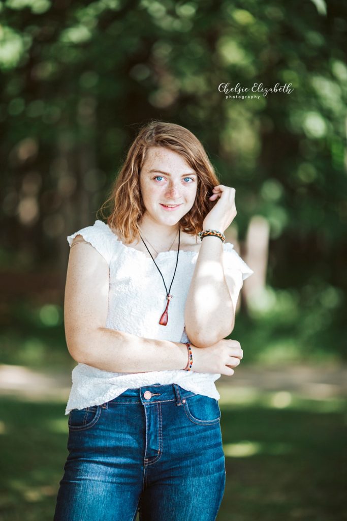 Senior Photo of Girl in Longville, mn