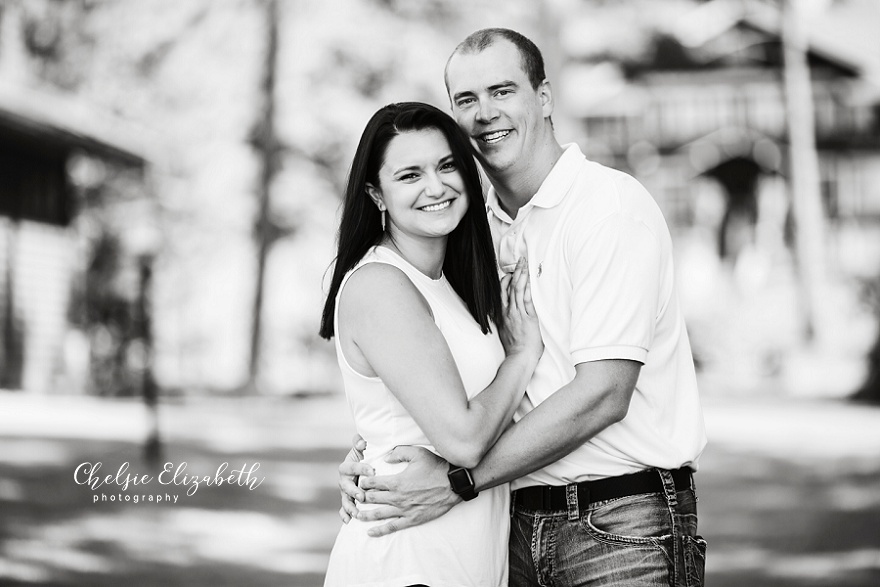 happy couple at Grand View lodge nisswa mn