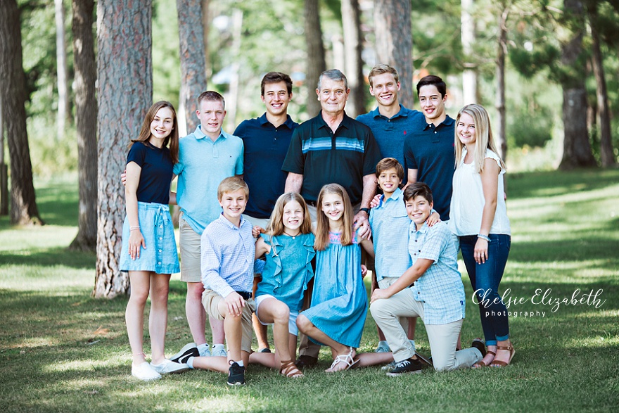 Family Photo Session at Grand View Lodge