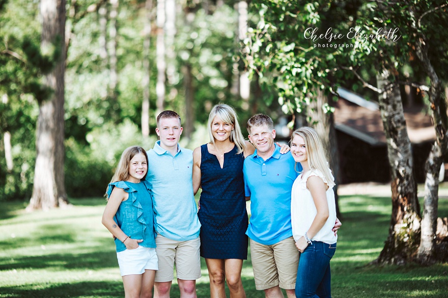 family vacation photo in Brainerd lakes Area