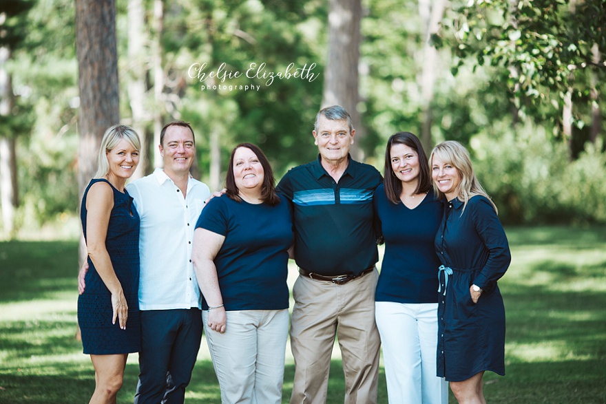 Family Photo Session at Grand View Lodge