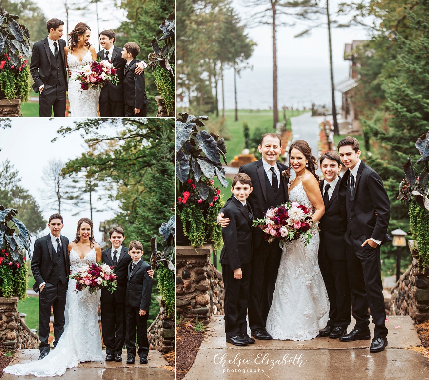 family wedding photo at Grand View lodge