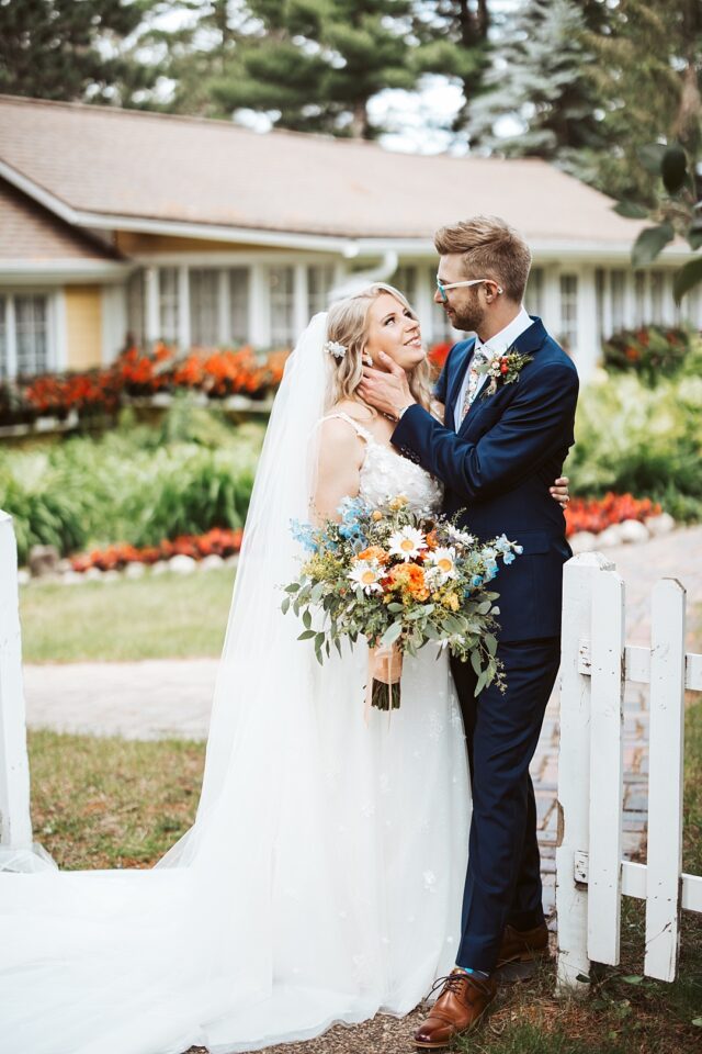 a bride & groom at Italian Gardens in Nisswa MN